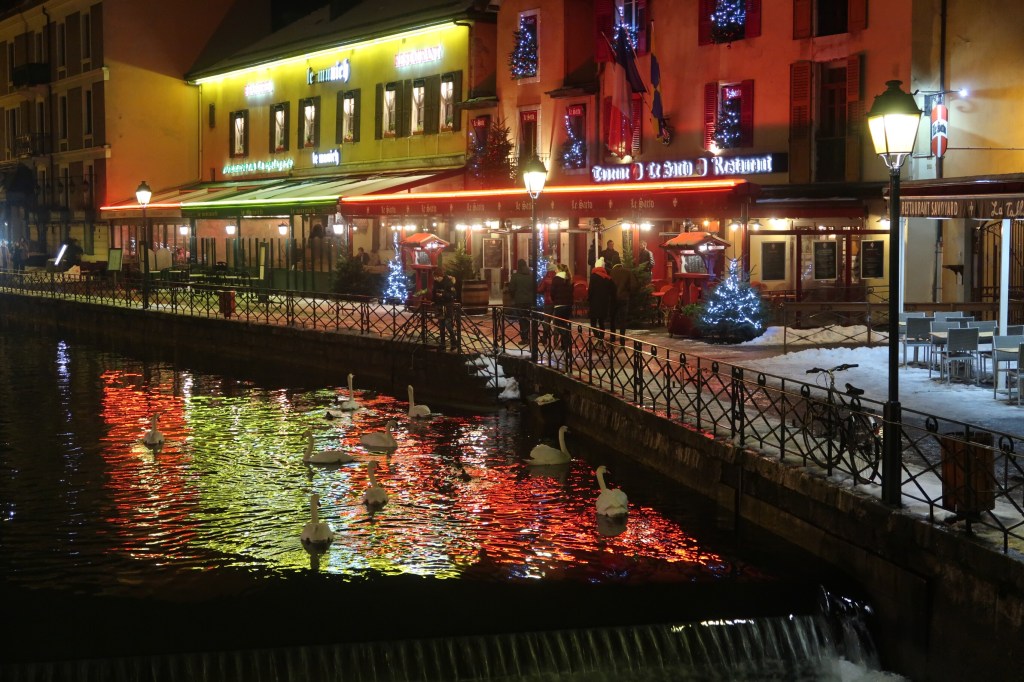 Annecy – by night…….